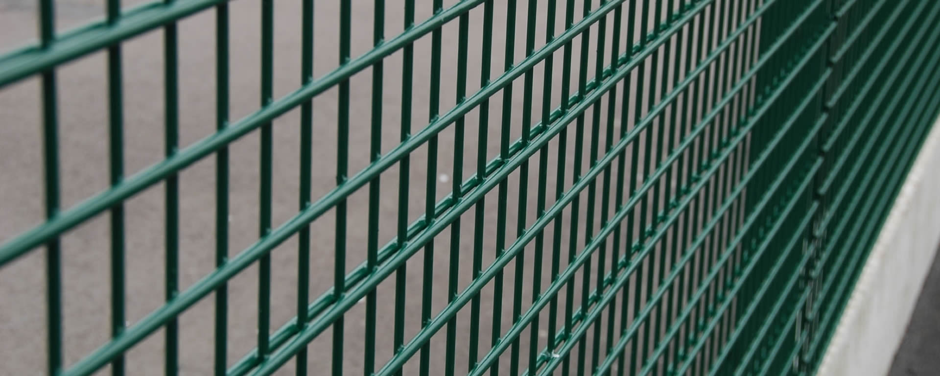 358 Mesh Fence High Security Welded Panel Fencing Barrier